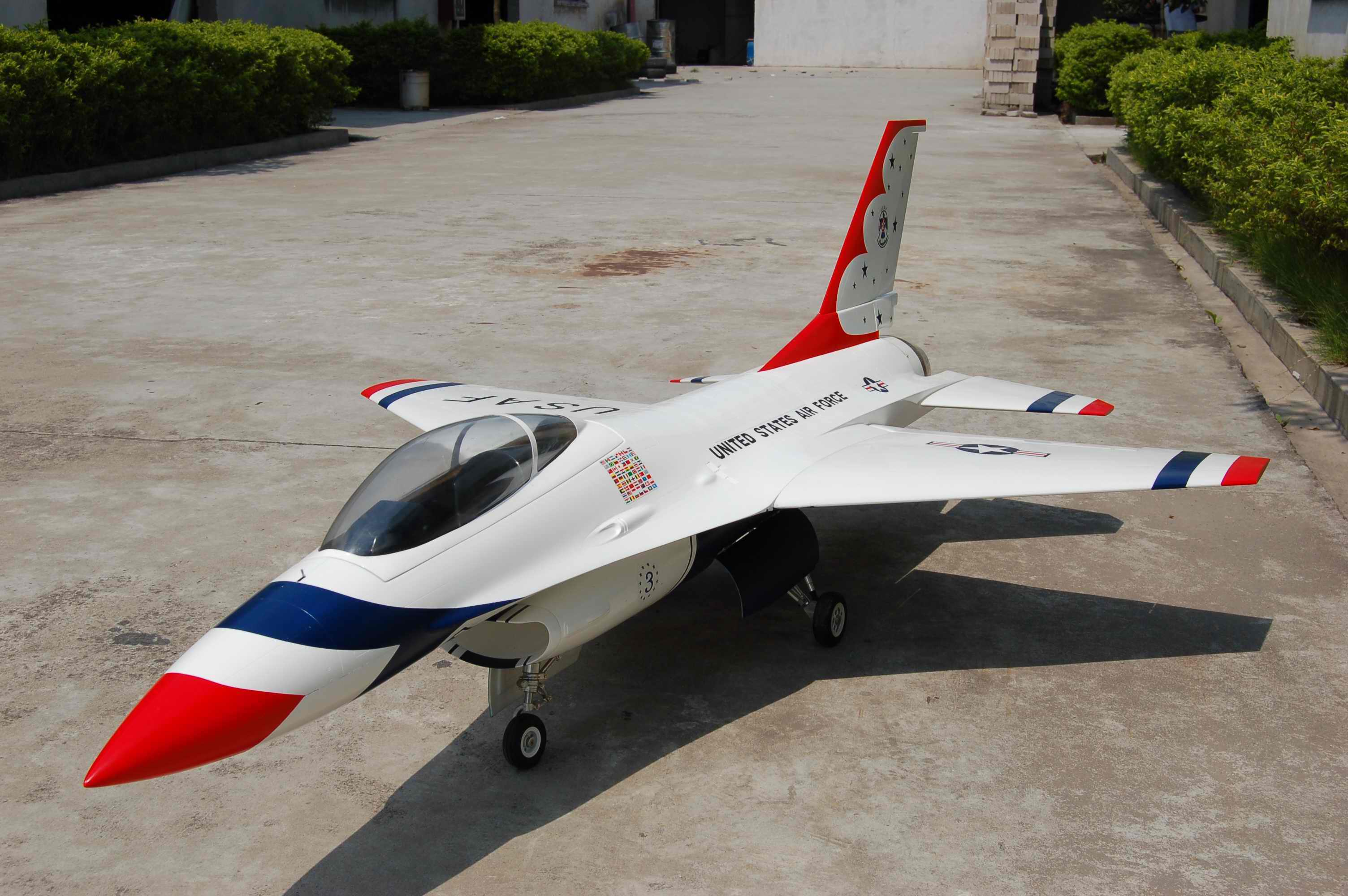 نام دستگاه: F-16 