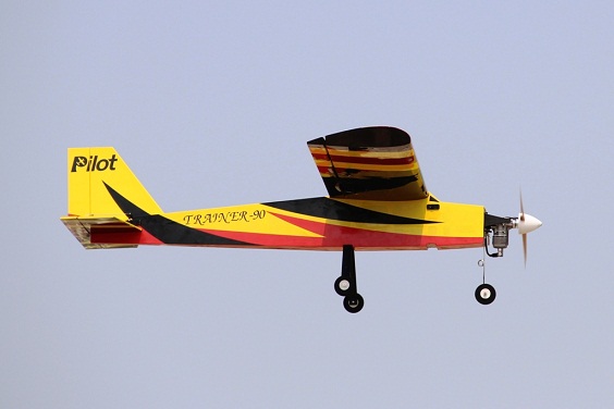 Trainer 90 - 20ccm - Ape.2290mm - ARF - PILOT-RC